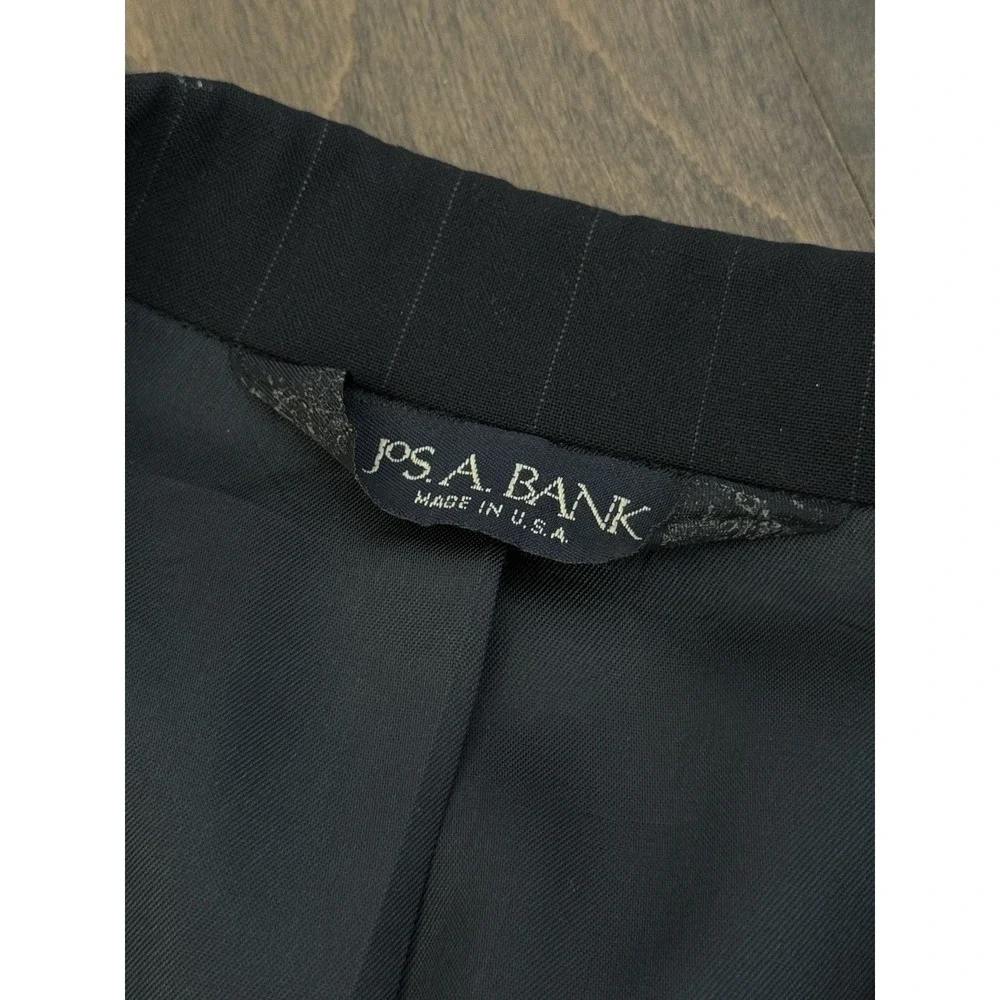 Jos A Bank Mens Size 42R Navy Blue‎ Pinstripe Suit Jacket 100% Wool Made In USA